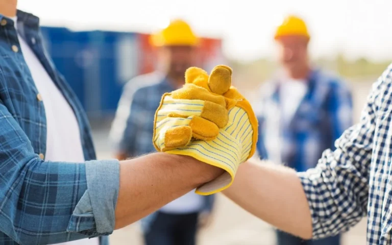 Détachement en France : obligations de l’entreprise utilisatrice (DREETS, SIPSI, paie)